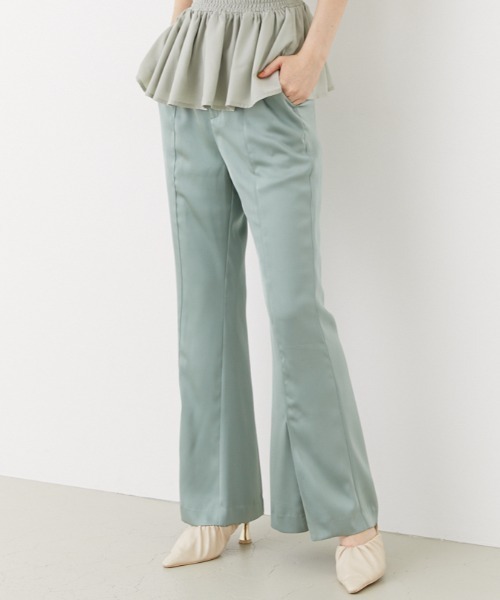 rienda（リエンダ）の「センタープレスフレアパンツ（スラックス・レディース・ブラック/ピンク/グリーン・SMALL/MEDIUM/X-SMALL）」の3枚目の写真