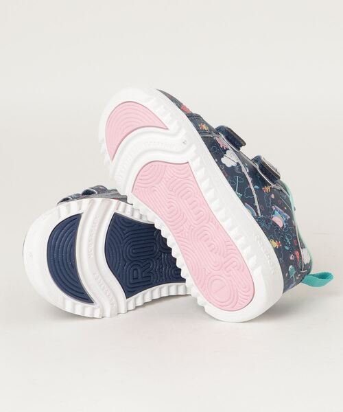 Reebok（リーボック）の「PEPPA PIG ウィーボック クラスプ （スニーカー・キッズ・ネイビー・12cm/13.0cm/14.0cm/15.0cm/16.0cm）」の2枚目の写真