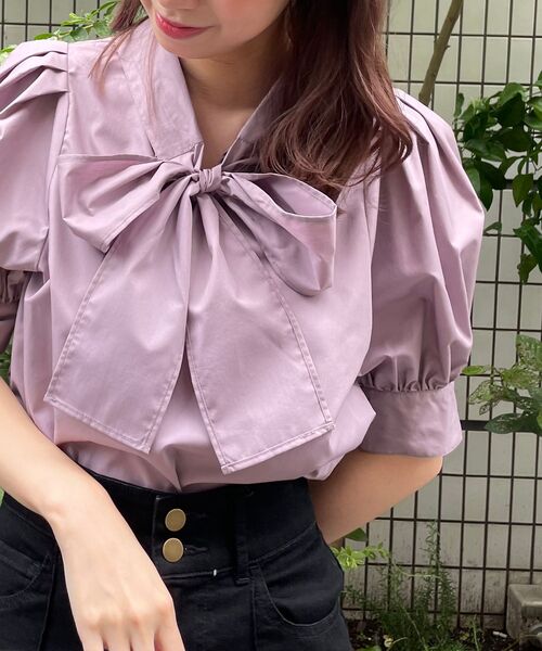 MAJESTIC LEGON（マジェスティックレゴン）の「コンシャスボウタイブラウス（シャツ/ブラウス・レディース・ブラック/オフホワイト/ラベンダー・SMALL/MEDIUM）」の18枚目の写真