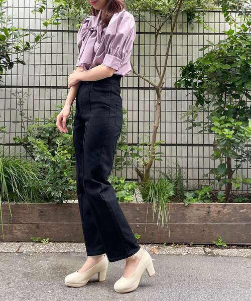 MAJESTIC LEGON（マジェスティックレゴン）の「コンシャスボウタイブラウス（シャツ/ブラウス・レディース・ブラック/オフホワイト/ラベンダー・SMALL/MEDIUM）」の16枚目の写真