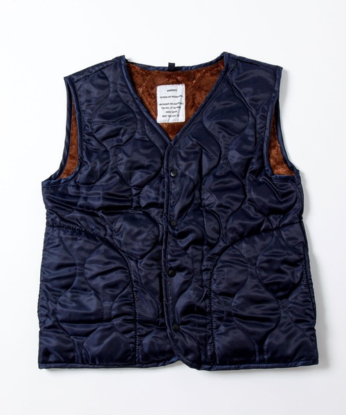 ALTROSE（アルトローズ）の「キルトベスト　[WEEKEND]（ダウンベスト・レディース・ネイビー/カーキ/ブラック/キャメル/ライトベージュ/ダークグレー・FREE）」の12枚目の写真