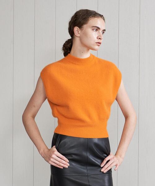 H　BEAUTY&YOUTH UNITED ARROWS（エイチビューティーアンドユースユナイテッドアローズ）の「＜H＞SHORT KNIT VEST/ニット（ニット/セーター・レディース・ブラック/オレンジ・FREE）」の5枚目の写真