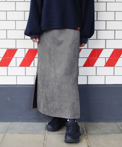 179/WG（イチナナキュウダブルジー）の「カットスウェードスカート（スカート・レディース・ブラウン/チャコールグレー/キャメル/オフホワイト・MEDIUM）」の3枚目の写真