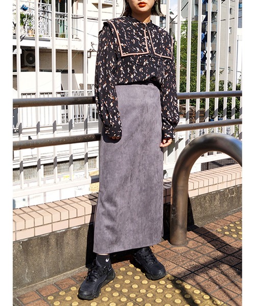 179/WG（イチナナキュウダブルジー）の「カットスウェードスカート（スカート・レディース・ブラウン/チャコールグレー/キャメル/オフホワイト・MEDIUM）」の16枚目の写真