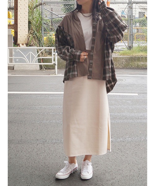 179/WG（イチナナキュウダブルジー）の「カットスウェードスカート（スカート・レディース・ブラウン/チャコールグレー/キャメル/オフホワイト・MEDIUM）」の12枚目の写真