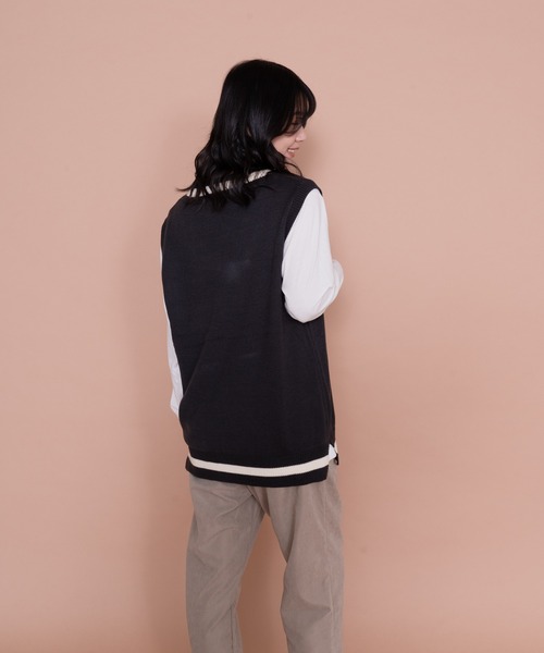 UNIIT(ユニット)の「着まわしがきく チルデンベスト ロンT 2点セット(ベスト・メンズ・ブルー系その他/チャコールグレー/グレー・MEDIUM/LARGE)」の18枚目の写真