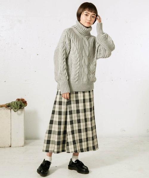 mikke（ミッケ）の「チェックプリーツスカート（スカート・レディース・ブラック/ブルー・FREE）」の12枚目の写真
