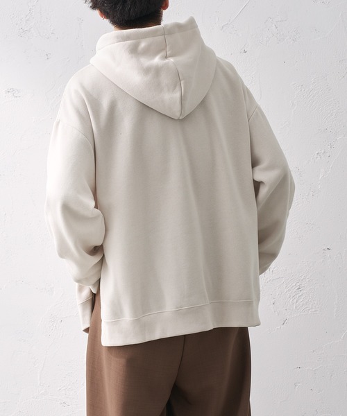 epnok(エプノック)の「サイドオープンパーカー(パーカー・メンズ・グレイッシュブルー/ブラック/アイボリー・MEDIUM/LARGE/SMALL)」の8枚目の写真