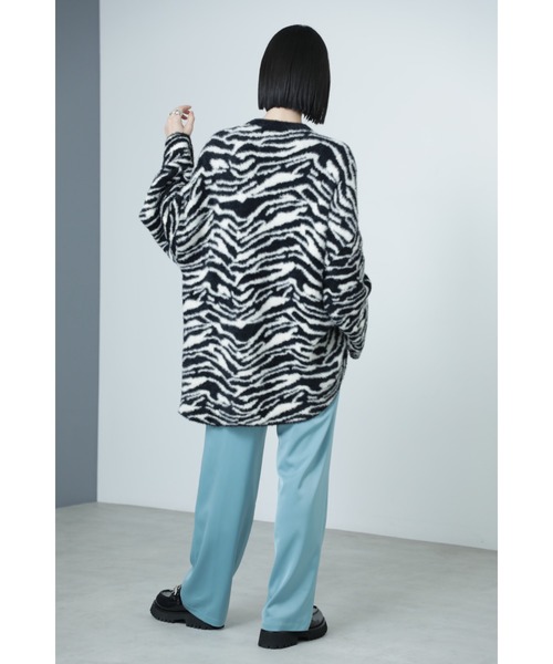 Mirror Mirror on the wall（ミラーミラー）の「(MIRROR MIRROR ON THE WALL)モノトーンアニマルビッグスリーブニット（ニット/セーター・レディース・ブラック/ホワイト系その他・ONE SIZE）」の11枚目の写真