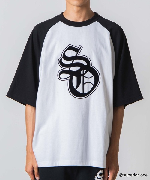 WEGO GRAPHICS(ウィゴーグラフィックス)の「WEGO/superior oneコラボラグランビッグT(Tシャツ/カットソー・メンズ・ホワイト/ブラック・FREE)」の5枚目の写真