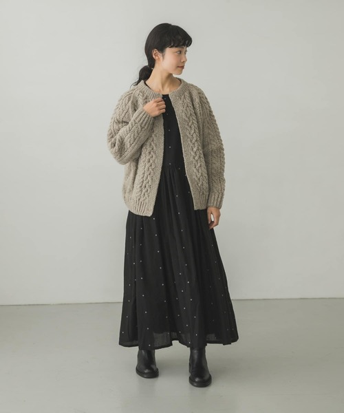 かぐれ（カグレ）の「アラン柄クルーネックカーディガン（ニット/セーター・レディース・グレー/アイボリー・FREE）」の7枚目の写真