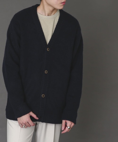 SENSE OF PLACE by URBAN RESEARCH（センスオブプレイスバイアーバンリサーチ）の「モヘアライクVネックカーディガン（カーディガン/ボレロ・メンズ・ネイビー/ブルー/グリーン/アイボリー/ライトピンク/ブラウン・MEDIUM/LARGE）」の5枚目の写真