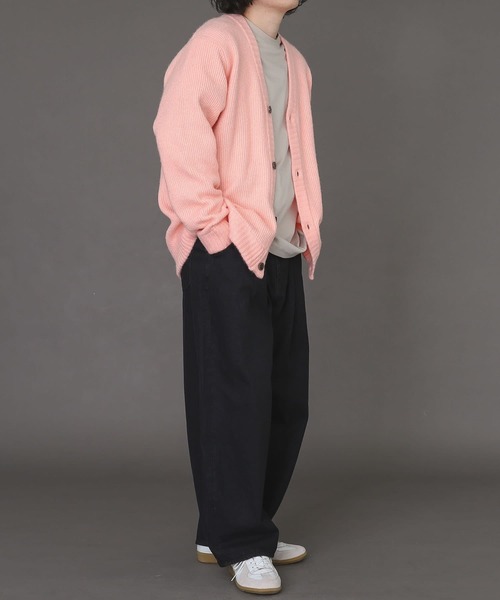 SENSE OF PLACE by URBAN RESEARCH（センスオブプレイスバイアーバンリサーチ）の「モヘアライクVネックカーディガン（カーディガン/ボレロ・メンズ・ネイビー/ブルー/グリーン/アイボリー/ライトピンク/ブラウン・MEDIUM/LARGE）」の15枚目の写真