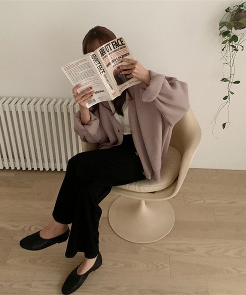 AMOUR BOX（アムールボックス）の「3ボタンVネックニットカーディガン（カーディガン/ボレロ・レディース・ブラック/クリーム/ブラウン/ベージュ/モカ/チャコール/イエロー/グリーン/パープル/ブルー・MEDIUM/LARGE）」の18枚目の写真