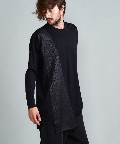 NO ID.(ノーアイディ)の「mlt3702-ポインテッドJQ-BIG-PO プルオーバー(Tシャツ/カットソー・メンズ・ブラック/ブラック系その他/レオパード・ONE SIZE)」の3枚目の写真