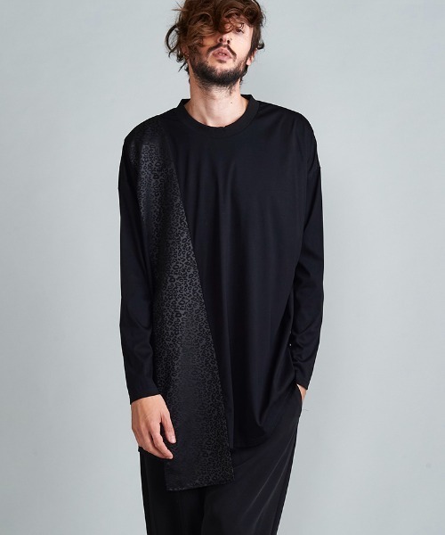 NO ID.(ノーアイディ)の「mlt3702-ポインテッドJQ-BIG-PO プルオーバー(Tシャツ/カットソー・メンズ・ブラック/ブラック系その他/レオパード・ONE SIZE)」の8枚目の写真