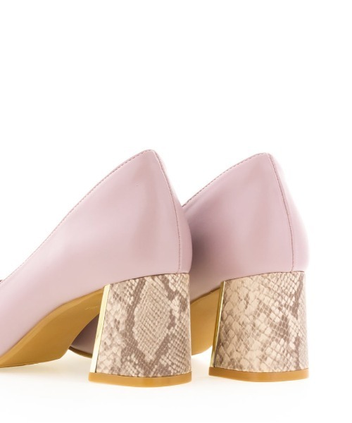 RANDA（ランダ）の「ストレスフリー/ソフト デザインヒールパンプス（パンプス・レディース・ブラック/パープル/グレイッシュベージュ・23/24/25/25.5/22.5/24.5/23.5/22）」の17枚目の写真