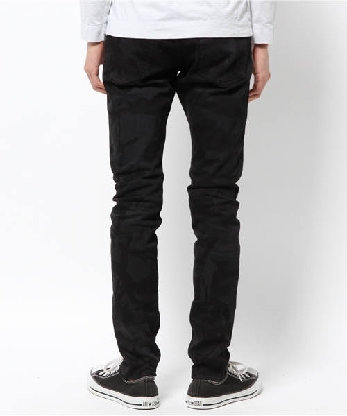 HYSTERIC GLAMOUR（ヒステリックグラマー）の「CAMO総柄 SデニムスリムPT（デニムパンツ・メンズ・グリーン系カモフラージュ/ブラック系その他・32inch/28inch/34inch/30inch）」の13枚目の写真