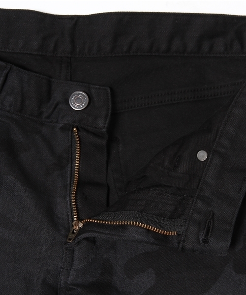 HYSTERIC GLAMOUR（ヒステリックグラマー）の「CAMO総柄 SデニムスリムPT（デニムパンツ・メンズ・グリーン系カモフラージュ/ブラック系その他・32inch/28inch/34inch/30inch）」の9枚目の写真