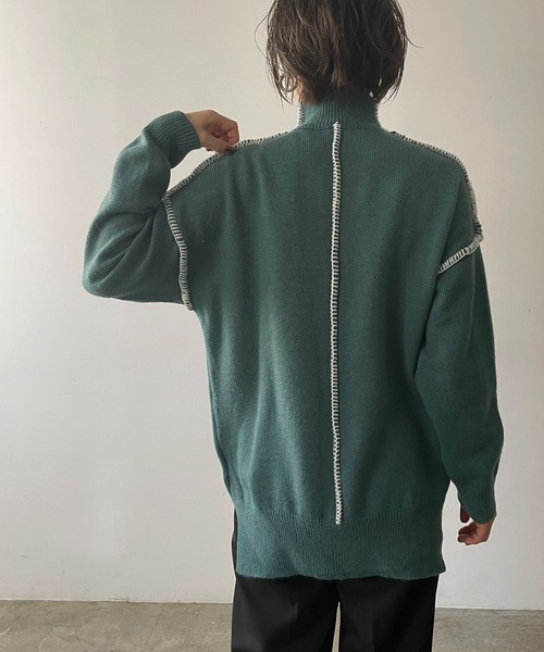 210nouve（トゥージュヌーブ）の「モックネックハンドステッチニットプルオーバー（ニット/セーター・レディース・ホワイト/ブラック/ブルー・FREE）」の5枚目の写真