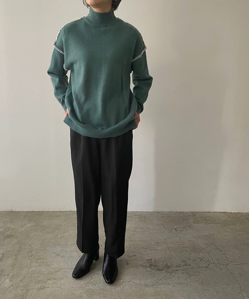 210nouve（トゥージュヌーブ）の「モックネックハンドステッチニットプルオーバー（ニット/セーター・レディース・ホワイト/ブラック/ブルー・FREE）」の10枚目の写真