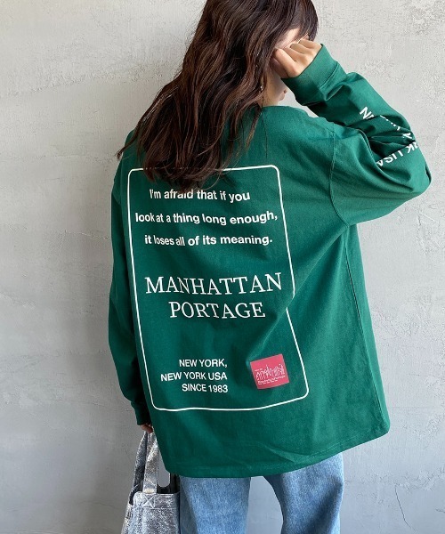 Manhattan Portage（マンハッタンポーテージ）の「[MANHATTAN PORTAGE/マンハッタンポーテージ] 別注 バックプリントロゴロンT（Tシャツ/カットソー・レディース・ホワイト/ブラック/グリーン/レッド・S/M/L/XL）」の3枚目の写真