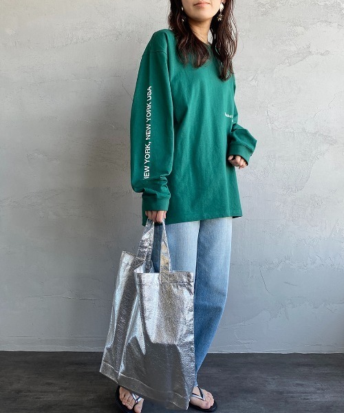 Manhattan Portage（マンハッタンポーテージ）の「[MANHATTAN PORTAGE/マンハッタンポーテージ] 別注 バックプリントロゴロンT（Tシャツ/カットソー・レディース・ホワイト/ブラック/グリーン/レッド・S/M/L/XL）」の10枚目の写真