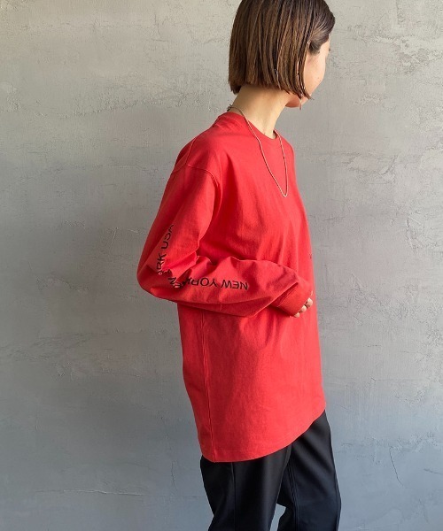 Manhattan Portage（マンハッタンポーテージ）の「[MANHATTAN PORTAGE/マンハッタンポーテージ] 別注 バックプリントロゴロンT（Tシャツ/カットソー・レディース・ホワイト/ブラック/グリーン/レッド・S/M/L/XL）」の12枚目の写真