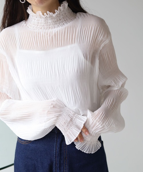 Bab（バブ）の「シワプリーツハイネックトップス（シャツ/ブラウス・レディース・ブラック/アイボリー/ベージュ・M）」の4枚目の写真