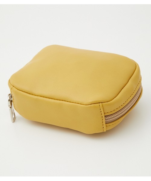 AZUL by moussy(アズールバイマウジー)の「MINI SQUARE POUCH/ミニスクエアポーチ(ポーチ・レディース・イエロー/アイボリー/ブラック・FREE)」の19枚目の写真