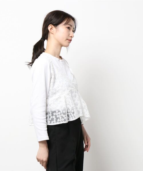 flower（フラワー）の「ビューティフルブルームビスチェ（ベスト・レディース・ホワイト・FREE）」の2枚目の写真