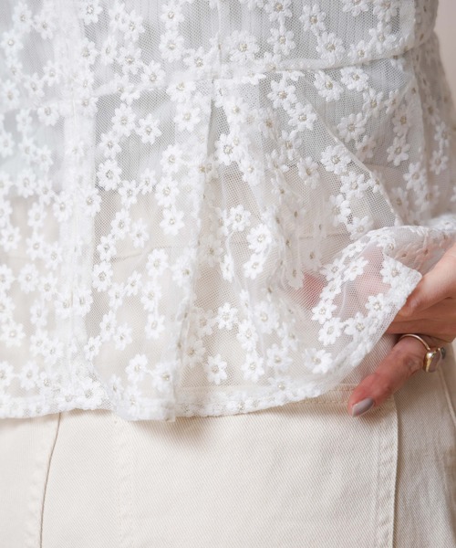 flower（フラワー）の「ビューティフルブルームビスチェ（ベスト・レディース・ホワイト・FREE）」の4枚目の写真