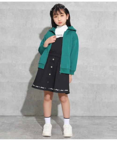 ANAP kids(アナップキッズ)の「バック刺繍ミニ裏毛パーカー(パーカー・キッズ・ベージュ/ブラック/モスグリーン・110cm/120cm/130cm)」の6枚目の写真