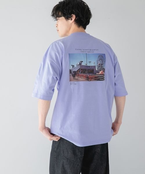 LOWRYS FARM(ローリーズファーム)の「リッキーフォトコラボTシャツ 275513(Tシャツ/カットソー・メンズ・グリーン/ブラック/オフホワイト/パープル・MEDIUM/LARGE)」の4枚目の写真