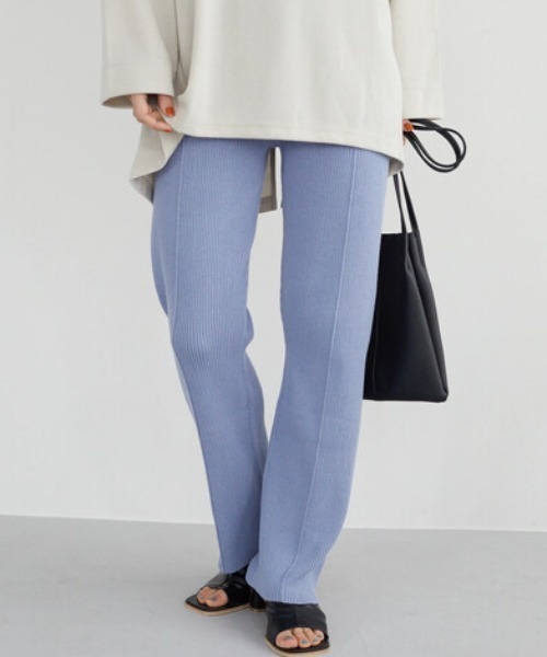 Green　Parks（グリーンパークス）の「・SUGAR SPOON リブニットセンターシームパンツ＊（その他パンツ・レディース・ブラック/ベージュ/ライトカーキ/ブルー・FREE）」の4枚目の写真