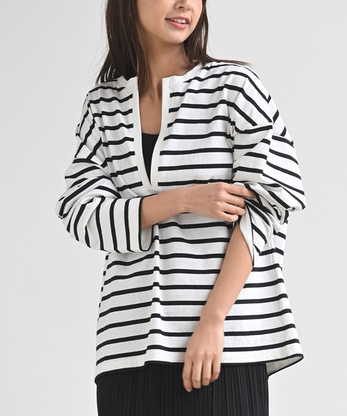 rps（アールピーエス）の「ラインボーダー深ＶネックＴｅｅ（Tシャツ/カットソー・レディース・ブラック/ピンク/グリーン/モカ・M）」の2枚目の写真