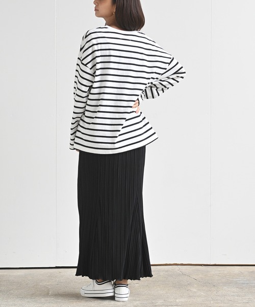 rps（アールピーエス）の「ラインボーダー深ＶネックＴｅｅ（Tシャツ/カットソー・レディース・ブラック/ピンク/グリーン/モカ・M）」の7枚目の写真