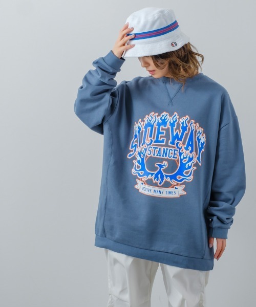SIDEWAY STANCE（サイドウェイスタンス）の「【SIDEWAY STANCE】スウェットクルーネック プリント オーバーサイズ トレーナー（スウェット・メンズ・グレー系その他/グリーン系その他2/ブラック系その他/グレー系その他2/グリーン系その他/ブルー系その他/ブラック系その他2/ブルー系その他2・LARGE/MEDIUM/X-LARGE）」の15枚目の写真