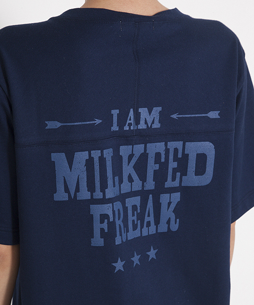 MILKFED.(ミルクフェド)の「BI COLOR FOOTBALL TEE DRESS FREAK (ワンピース/Vネック)(ワンピース・レディース・ブルー/ネイビー/レッド・SMALL/MEDIUM)」の6枚目の写真