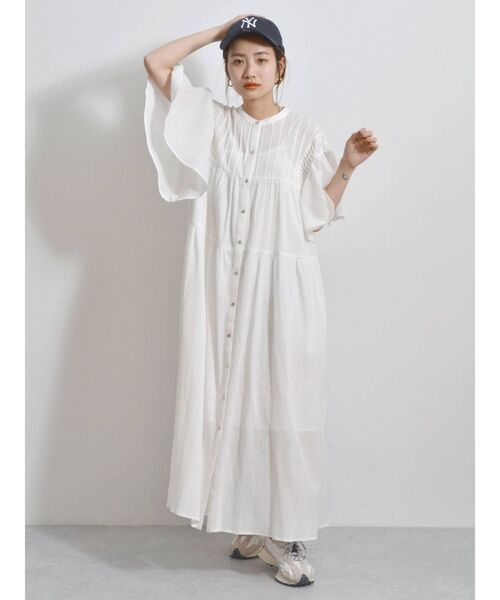 Ungrid(アングリッド)の「ハーフスリーブティアードマキシワンピース(ワンピース・レディース・ブラック/オレンジ/オフホワイト・FREE)」の16枚目の写真