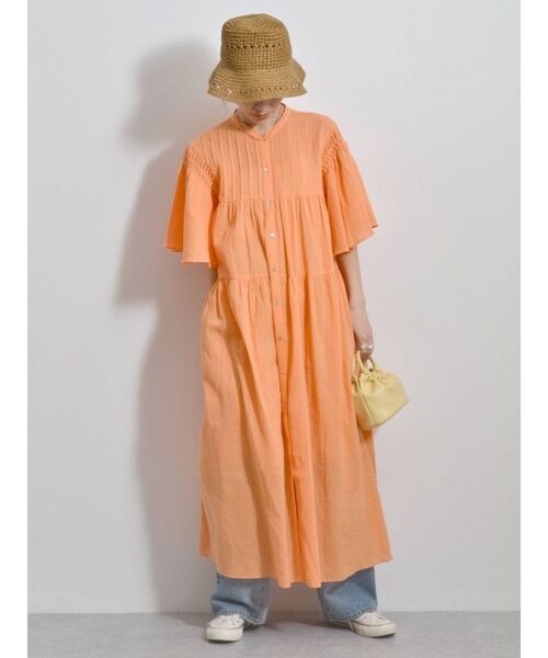 Ungrid(アングリッド)の「ハーフスリーブティアードマキシワンピース(ワンピース・レディース・ブラック/オレンジ/オフホワイト・FREE)」の18枚目の写真