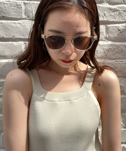 Chico(チコ)の「クリアフレームサングラス(サングラス・レディース・ベージュ/ピンク/クリア/ライトベージュ・FREE)」の8枚目の写真