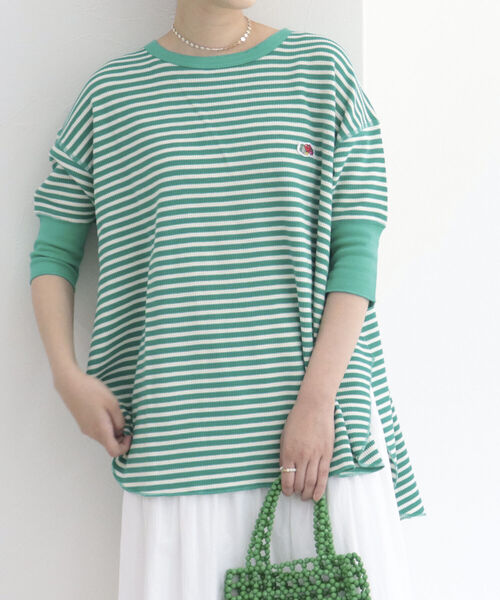FRUIT OF THE LOOM(フルーツオブザルーム)の「【別注】【WEB限定】【FRUIT OF THE LOOM】ワッフルプルオーバーT(Tシャツ/カットソー・レディース・ホワイト×ブラック/グリーン系その他/ブルー系その他/ピンク系その他・FREE)」の2枚目の写真