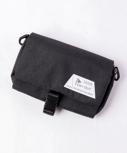 DAY OUT(デイアウト)の「DAY OUT Noir-Multi Shoulder Bag / ノアールーマルチショルダーバッグ(ショルダーバッグ・メンズ・ブラック・FREE)」の9枚目の写真