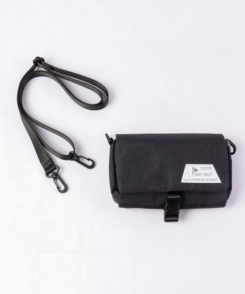 DAY OUT(デイアウト)の「DAY OUT Noir-Multi Shoulder Bag / ノアールーマルチショルダーバッグ(ショルダーバッグ・メンズ・ブラック・FREE)」の3枚目の写真