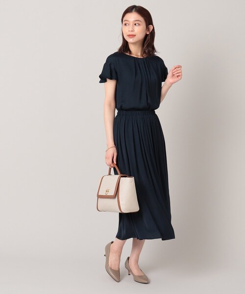 UNTITLED（アンタイトル）の「◆【セットでも単品でも】ドット柄 ミモレ丈スカート＜洗える／SETUP／ウエストゴム／通勤＞（スカート・レディース・ベージュ系その他4/ブルー系/ネイビー系・00/02/04/44/48）」の22枚目の写真