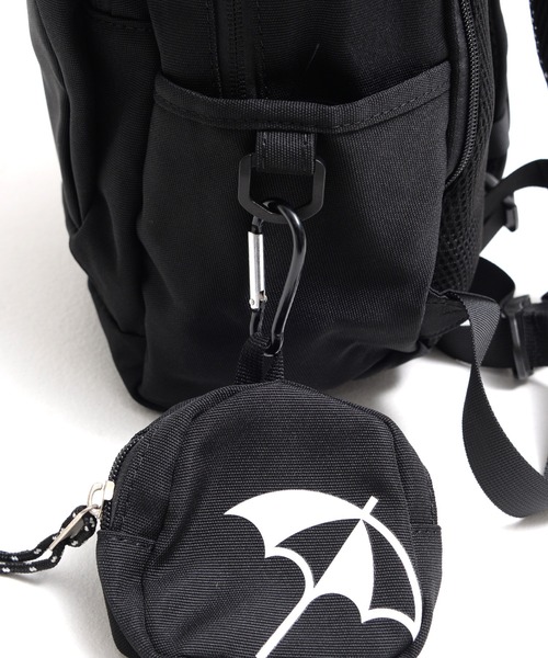 Arnold Palmer(アーノルドパーマー)の「10ポケットリュック スモールサイズ(バックパック/リュック・レディース・グリーン/ベージュ/ワイン/ブラック/オフホワイト/ブラウン/グレー・F)」の17枚目の写真