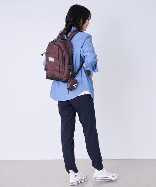 Arnold Palmer(アーノルドパーマー)の「10ポケットリュック スモールサイズ(バックパック/リュック・レディース・グリーン/ベージュ/ワイン/ブラック/オフホワイト/ブラウン/グレー・F)」の8枚目の写真