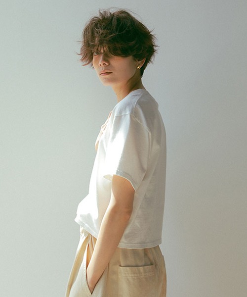 ETRE TOKYO（エトレトウキョウ）の「クロップドプロダクトダイ