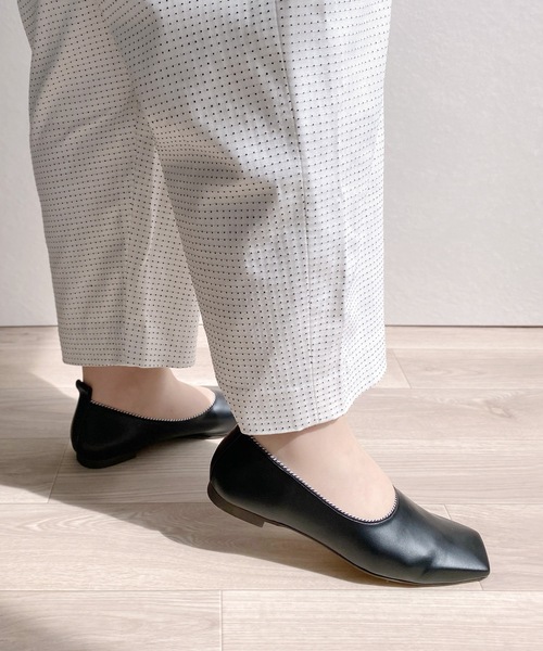 MAMIAN(マミアン)の「ステッチパイピング 甲深フラットパンプス(パンプス・レディース・ブラック/ベージュ/アイボリー・22.5cm/23.5cm/24.5cm/23.0cm/24.0cm/25.0cm)」の3枚目の写真